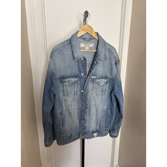 Vintage GUESS Denim Trucker Jacket Men’s Large Embroidered Logo Back - Picture 2 of 10